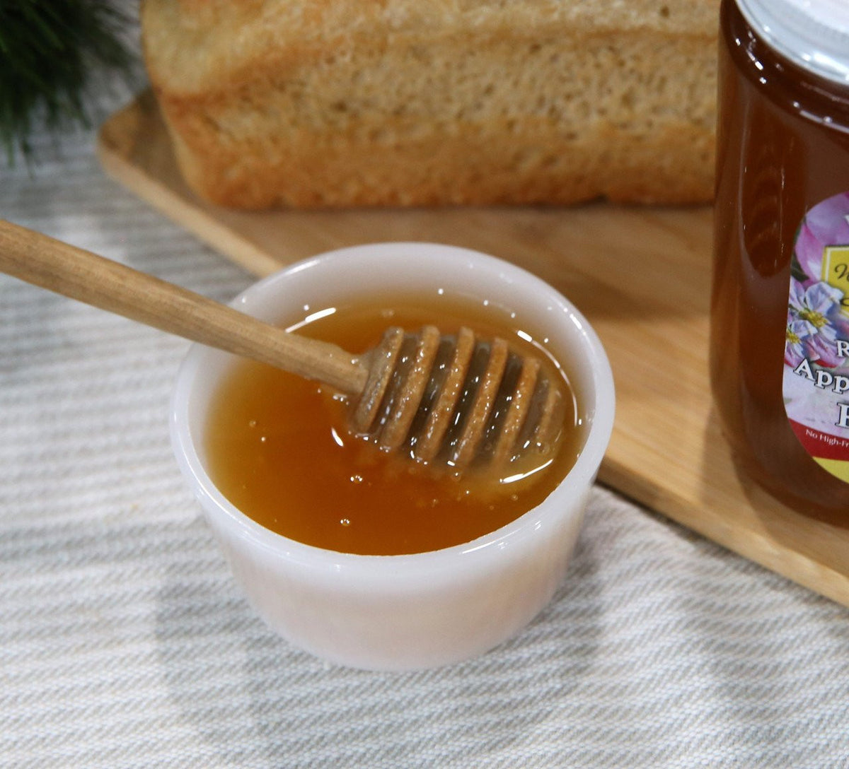 Pennsylvania Apple Blossom Honey by Welsh Mountain Apiaries, Raw and Unfiltered