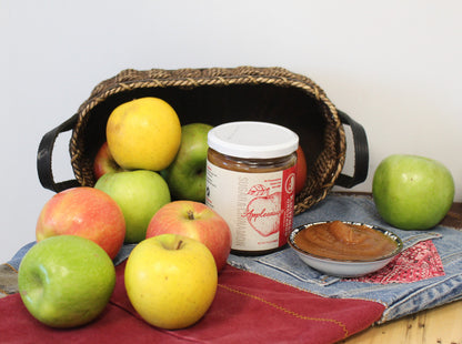 Small Batch Applesauce, With Sugar and Cinnamon, 17 oz. Jar