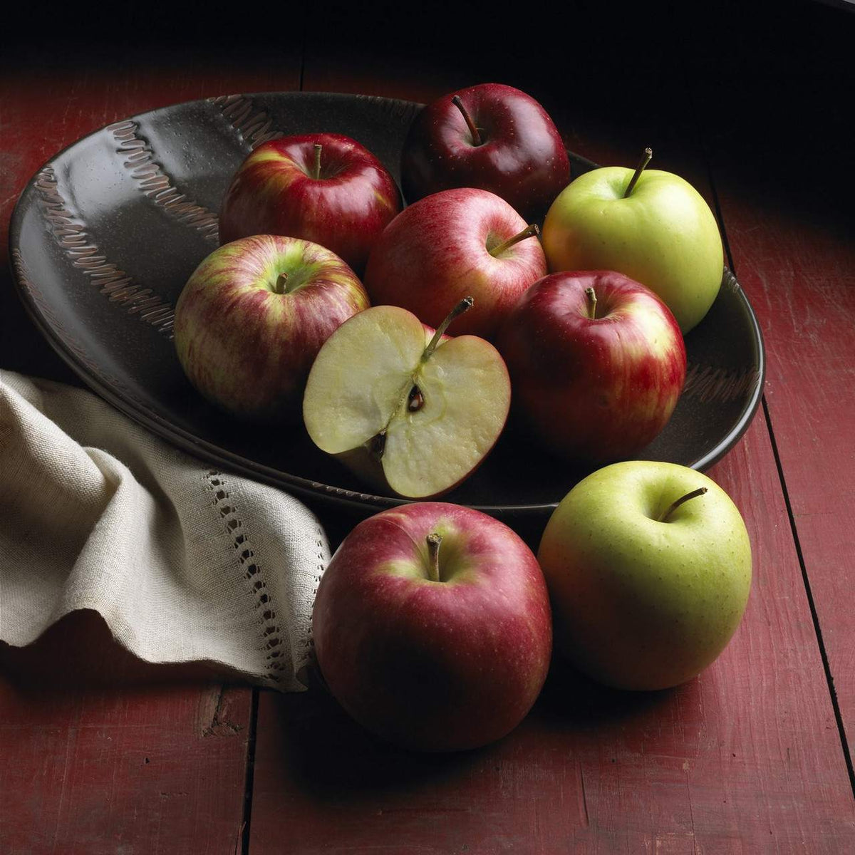 Homegrown, Fresh-Picked Honeycrisp Apples