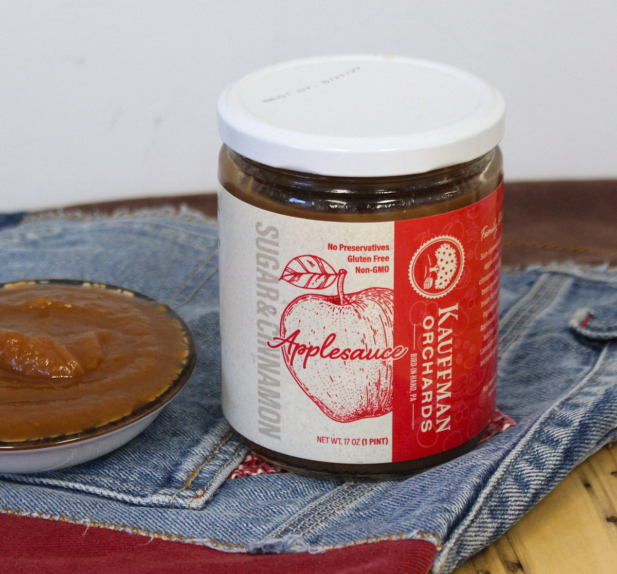 Small Batch Applesauce, With Sugar and Cinnamon, 17 oz. Jar